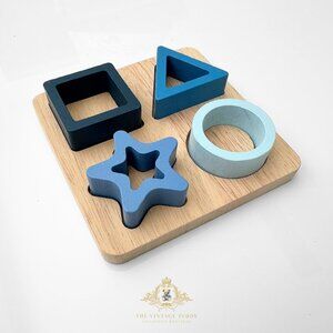 NWT Wooden Blocks Shapes Puzzle Children’s Early Learning Toys Pre-School Blue